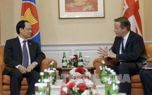 英国承诺进一步深化与东盟之间的经济关系 ảnh 1