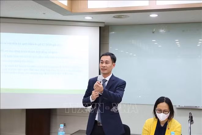 韩国对越南劳动者勤劳务实的工作作风给予高度评价 ảnh 1