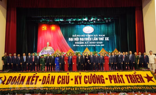 全国全部67个省市、中央直属机关和单位成功召开党代会 ảnh 1 全国全部67个省市、中央直属机关和单位成功召开党代会 ảnh 1