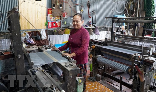 黑白围巾编织业—越南国家非物质文化遗产 ảnh 1