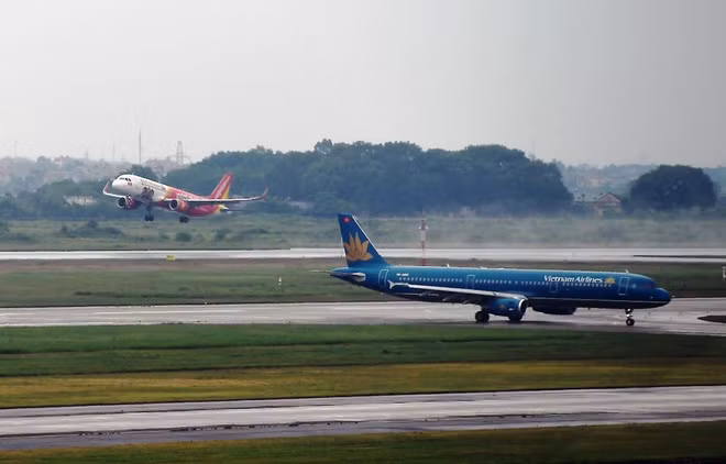 越南航空局要求北部三个机场航班全部取消 ảnh 1 越南航空局要求北部三个机场航班全部取消 ảnh 1