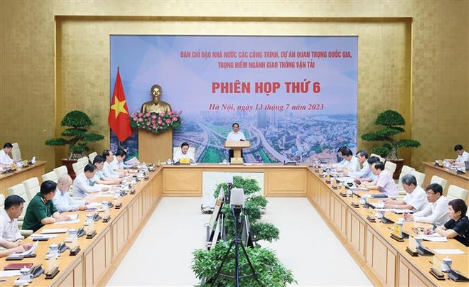 范明政总理:为交通建设项目重点关注解决场地清理和建材供应等两个问题 ảnh 2 范明政总理:为交通建设项目重点关注解决场地清理和建材供应等两个问题 ảnh 2