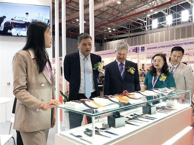 越南玩具及婴童用品展等展会在胡志明市正式拉开序幕 ảnh 2 越南玩具及婴童用品展等展会在胡志明市正式拉开序幕 ảnh 2