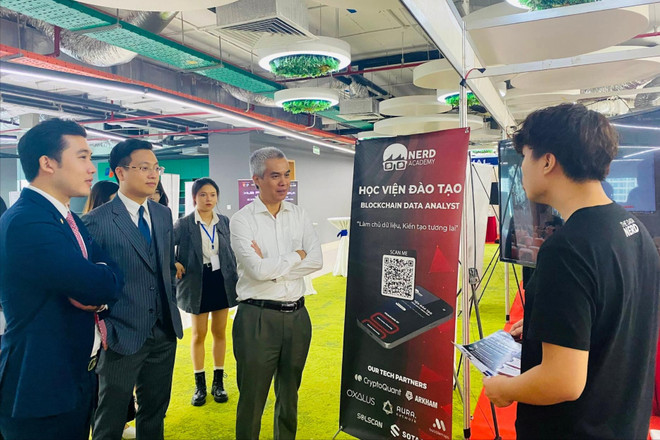 促进年轻一代数字化转型和创新创意 ảnh 2 促进年轻一代数字化转型和创新创意 ảnh 2