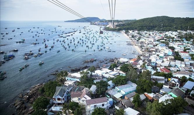 富国岛助力投资商按时开展项目 ảnh 1