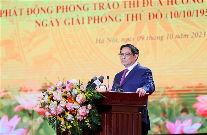 越南政府总理范明政出席2023年“首都优秀公民”及“好人好事”表彰大会 ảnh 2