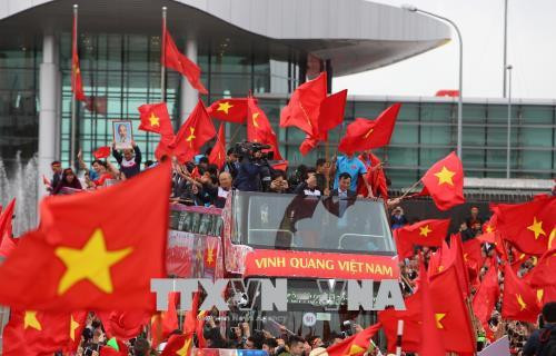 政府总理阮春福：学习并发挥越南U23足球队的意志力 ảnh 1