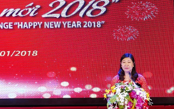 “迎2018新年”国际艺术交流活动有助于加强越南人民与世界各国人民的友谊 ảnh 1 “迎2018新年”国际艺术交流活动有助于加强越南人民与世界各国人民的友谊 ảnh 1