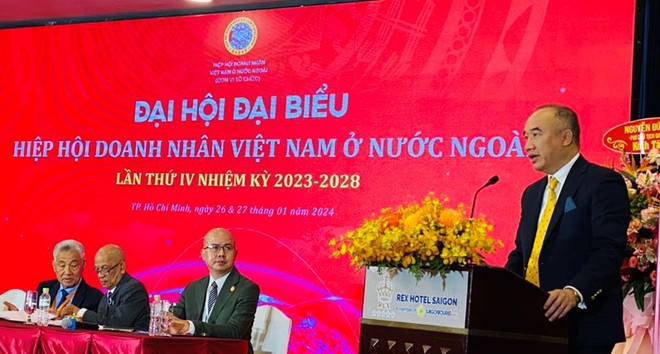 越南海外侨商弘扬热爱祖国、团结一致和心系家乡精神 ảnh 1 越南海外侨商弘扬热爱祖国、团结一致和心系家乡精神 ảnh 1