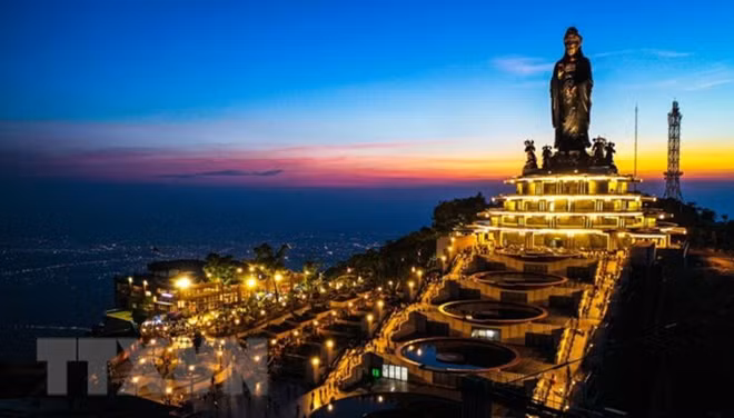 富国和西宁使越南旅游前景更加乐观 ảnh 2