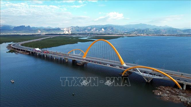 广宁省力争实现连续10 年保持两位数增长的目标 ảnh 1