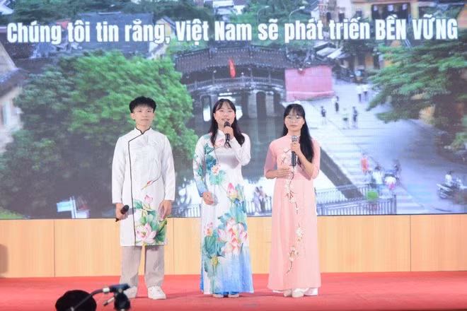 在越南的外国留学生人数年均增长8至10% ảnh 1