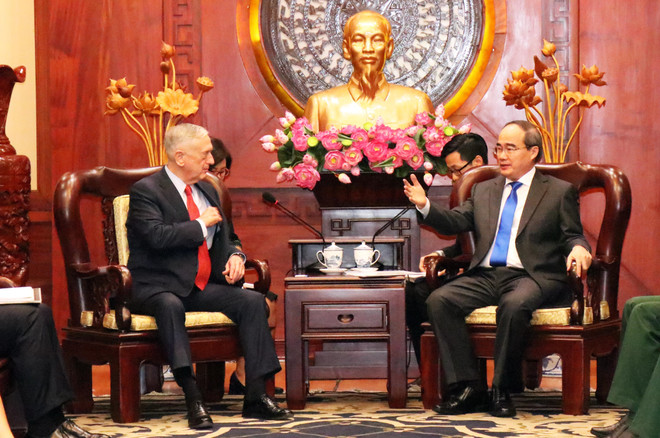 胡志明市领导会见美国国防部部长 ảnh 1 胡志明市领导会见美国国防部部长 ảnh 1