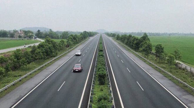 150多个承包商申请参加三个北南高速公路公共投资项目 ảnh 1