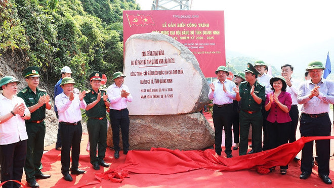 广宁陈岛用上了国家电网 ảnh 1