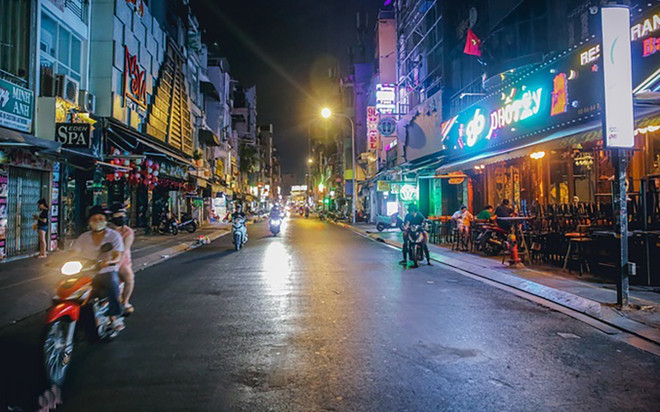 新冠肺炎疫情:胡志明市酒吧、舞厅重新开业 ảnh 1 新冠肺炎疫情:胡志明市酒吧、舞厅重新开业 ảnh 1