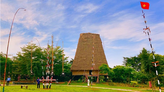 欢庆独立日活动在越南各民族文化旅游村举行 ảnh 1 欢庆独立日活动在越南各民族文化旅游村举行 ảnh 1