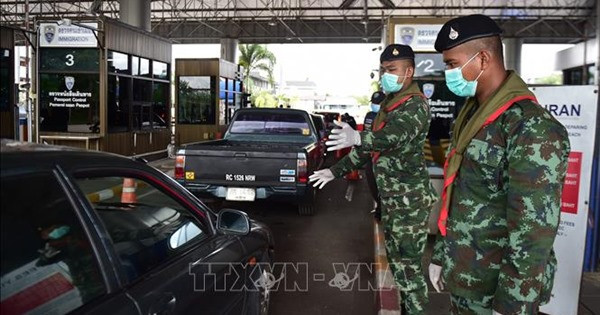 新冠肺炎疫情：泰国加强边境管控 菲律宾继续放宽限制措施 ảnh 1