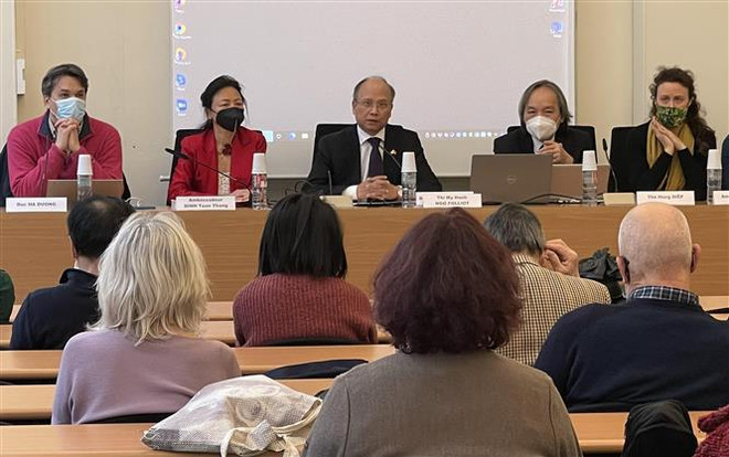 喜迎新春的“越南2022”座谈会在法国举行 ảnh 1 喜迎新春的“越南2022”座谈会在法国举行 ảnh 1