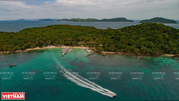 坚江省2022年前两月接待游客量超百万人次 ảnh 1