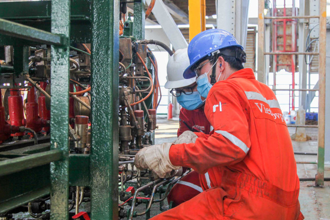 越苏石油联营公司龙油田RC-RB1和RC-10钻机将于2022年第四季度投入使用 ảnh 2 越苏石油联营公司龙油田RC-RB1和RC-10钻机将于2022年第四季度投入使用 ảnh 2