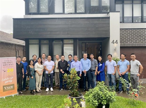 旅居澳大利亚新南威尔士州越侨知识分子俱乐部加强沟通合作 ảnh 1