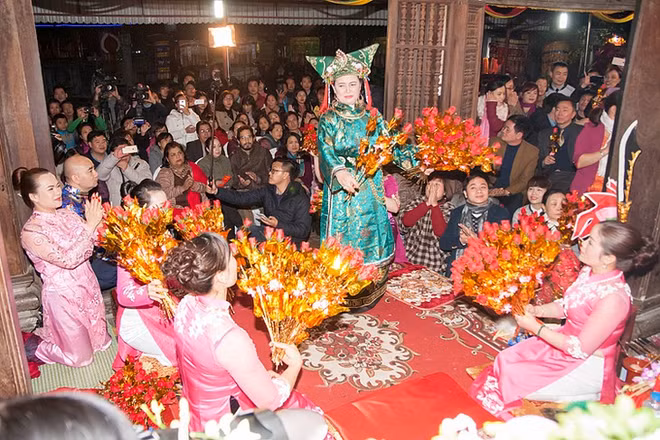 保护人类非物质文化遗产越南三府圣母祭祀信仰文化 ảnh 1