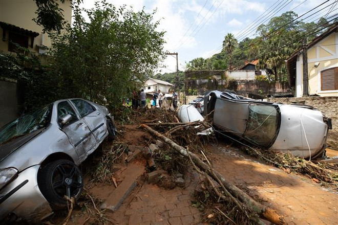 越南国家主席阮春福就暴雨和山体滑坡灾害向巴西总统致慰问电 ảnh 1