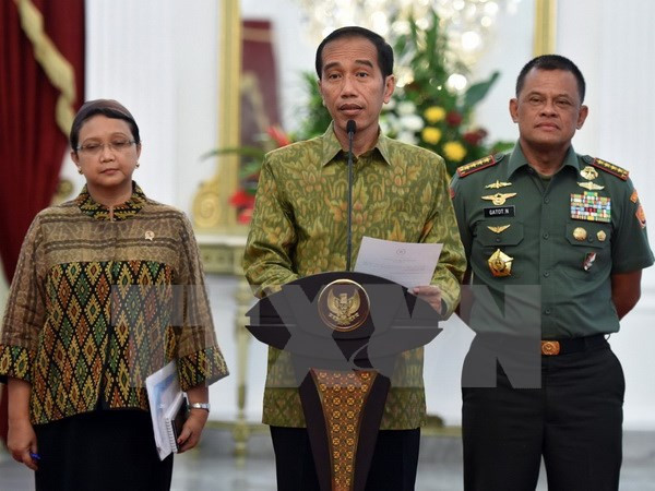 4名遭菲律宾恐怖组织绑架的印尼船员获释 ảnh 1 4名遭菲律宾恐怖组织绑架的印尼船员获释 ảnh 1