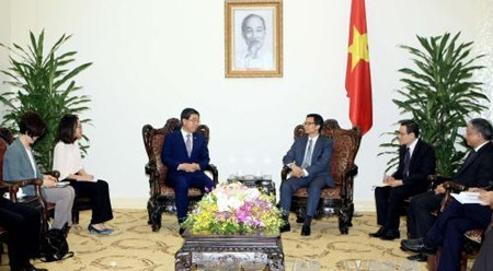 越南政府副总理武德儋会见韩国雇佣劳动部长官李基权 ảnh 1 越南政府副总理武德儋会见韩国雇佣劳动部长官李基权 ảnh 1
