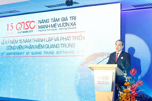 光忠伊通公园发展公司力争成为越南在世界软件地图上可靠的地理标志 ảnh 1 光忠伊通公园发展公司力争成为越南在世界软件地图上可靠的地理标志 ảnh 1