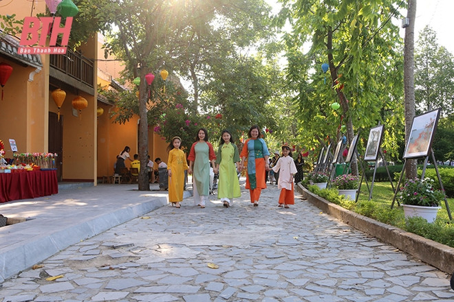 越南清化省清化市着力推动旅游业发展 ảnh 2 越南清化省清化市着力推动旅游业发展 ảnh 2