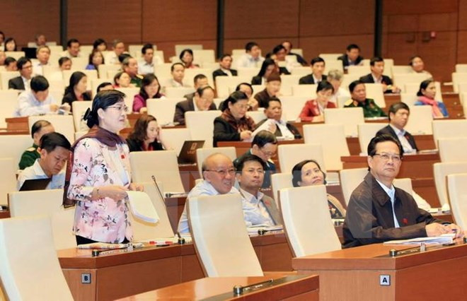 越南第十三届国会第十次会议发表第二十号公报 ảnh 1 越南第十三届国会第十次会议发表第二十号公报 ảnh 1