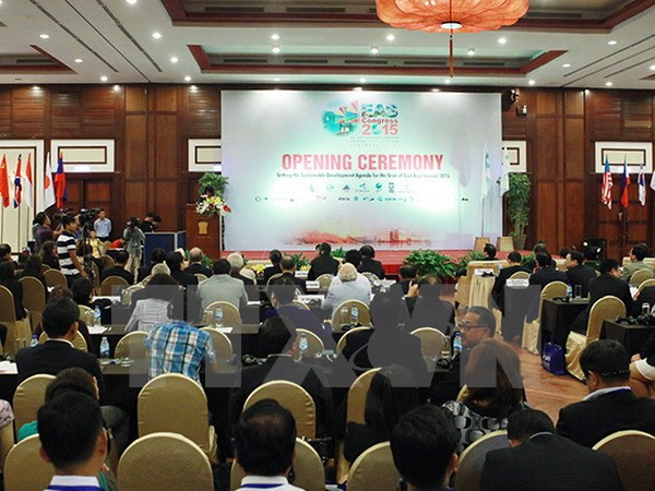 越南政府副总理黄忠海出席东亚海洋大会并发表演讲 ảnh 2