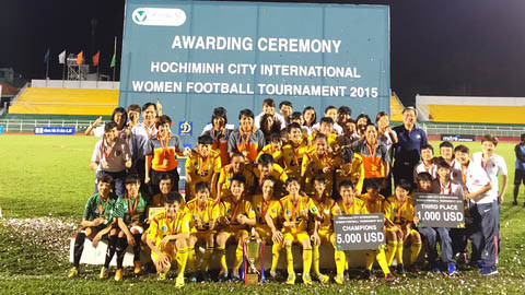 胡志明市国际女子足球公开赛：东道主夺魁 ảnh 1