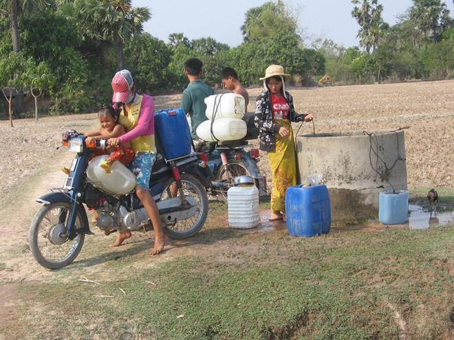 柬埔寨公布《2014年经济社会调查》报告 ảnh 1 柬埔寨公布《2014年经济社会调查》报告 ảnh 1