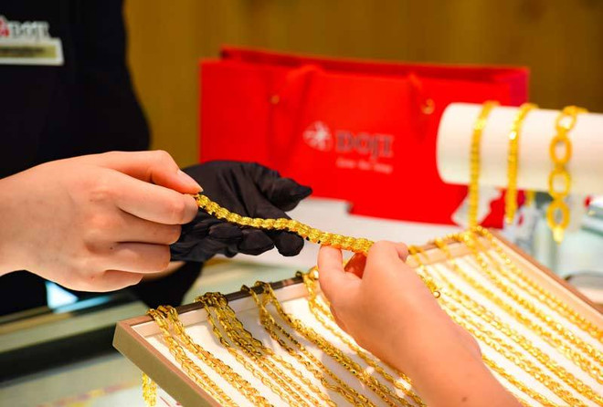 1月14日上午越南国内黄金价格上涨5万越盾 ảnh 1