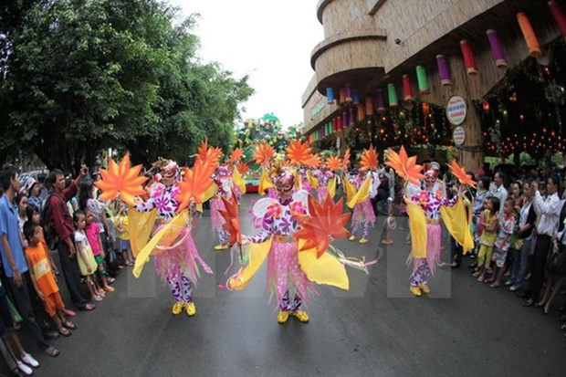 胡志明市多措并举 着力振兴旅游业 ảnh 1