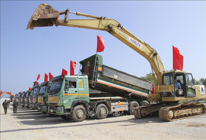 越南广治省海陵液化天然气发电中心项目正式动工兴建 ảnh 1 越南广治省海陵液化天然气发电中心项目正式动工兴建 ảnh 1