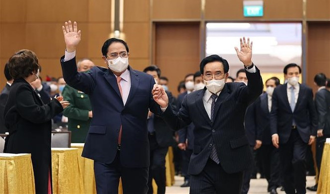 越南政府总理范明政和老挝总理潘坎·维帕万共同主持召开越老政府间委员会第44次会议 ảnh 1 越南政府总理范明政和老挝总理潘坎·维帕万共同主持召开越老政府间委员会第44次会议 ảnh 1