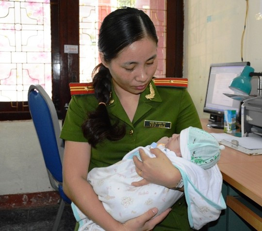 越南全民打击贩运人口日:越南人口被拐卖到中国案件呈上升趋势 ảnh 3 越南全民打击贩运人口日:越南人口被拐卖到中国案件呈上升趋势 ảnh 3