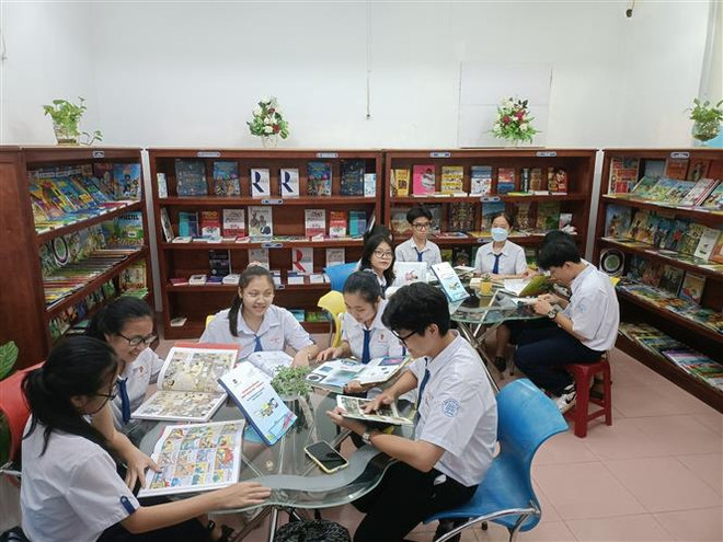 “法语图书空间”在芹苴市图书馆开设 ảnh 1 “法语图书空间”在芹苴市图书馆开设 ảnh 1