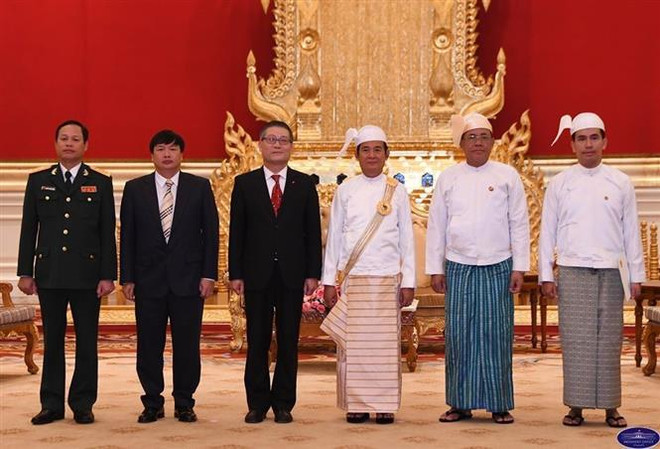 缅甸总统吴温敏高度评价与越南的合作关系 ảnh 2 缅甸总统吴温敏高度评价与越南的合作关系 ảnh 2