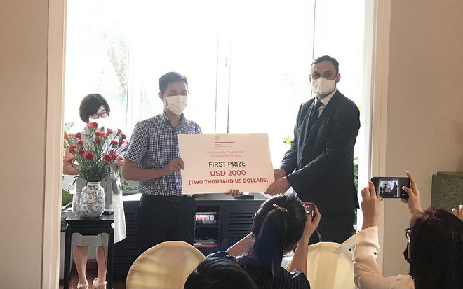 “维谢格拉德国家的遗产”的维基百科竞赛颁奖典礼在河内举行 ảnh 1 “维谢格拉德国家的遗产”的维基百科竞赛颁奖典礼在河内举行 ảnh 1