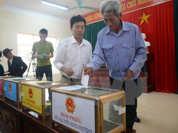 越南广宁和太原两省补选乡级人民议会代表 ảnh 1 越南广宁和太原两省补选乡级人民议会代表 ảnh 1
