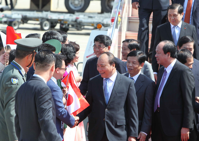 阮春福总理抵达日本名古屋市 开始对日本进行访问 ảnh 1 阮春福总理抵达日本名古屋市 开始对日本进行访问 ảnh 1