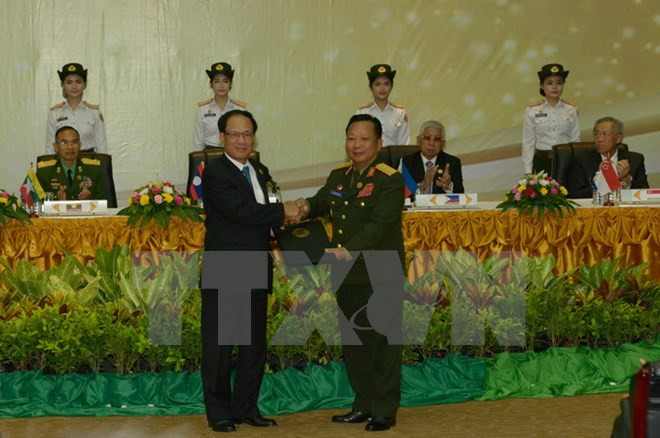 第十届东盟国防部长会议重申维护东海航行与飞越自由的重要性 ảnh 1 第十届东盟国防部长会议重申维护东海航行与飞越自由的重要性 ảnh 1