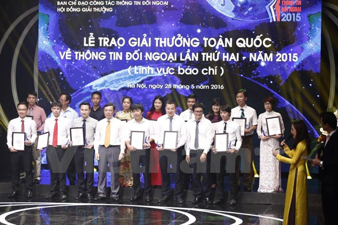 70个最佳作品获得2015年第二届越南全国对外新闻奖 ảnh 1 70个最佳作品获得2015年第二届越南全国对外新闻奖 ảnh 1
