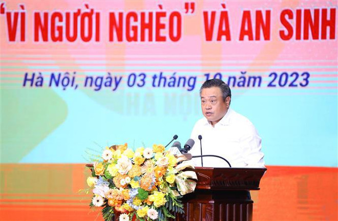 河内市启动2023年“关爱困难群众,做好社会保障月” ảnh 2  河内市启动2023年“关爱困难群众,做好社会保障月” ảnh 2