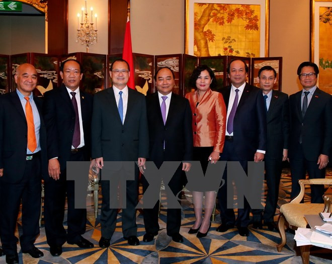 越南政府总理阮春福会见香港各企业和集团领导 ảnh 1 越南政府总理阮春福会见香港各企业和集团领导 ảnh 1